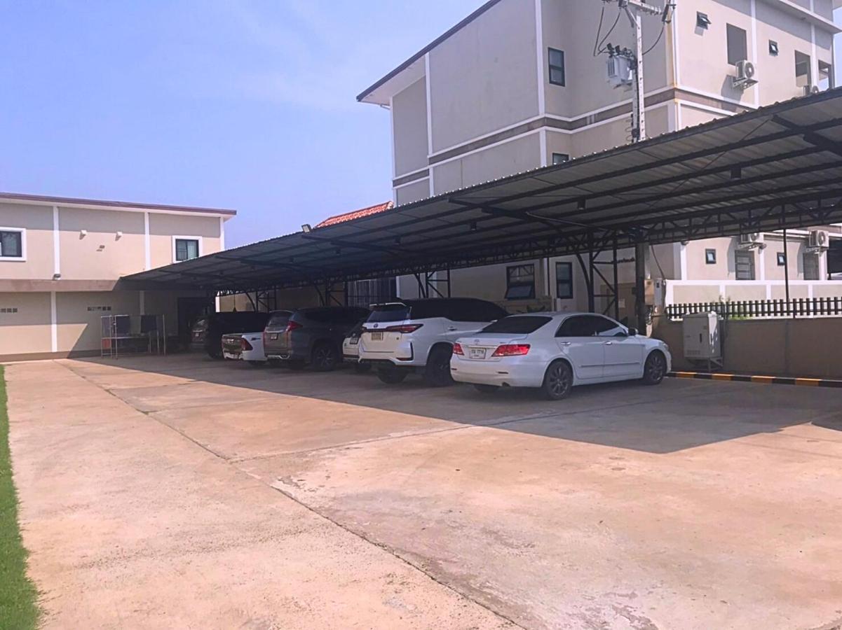 The Gun Hotel Surin Exterior photo