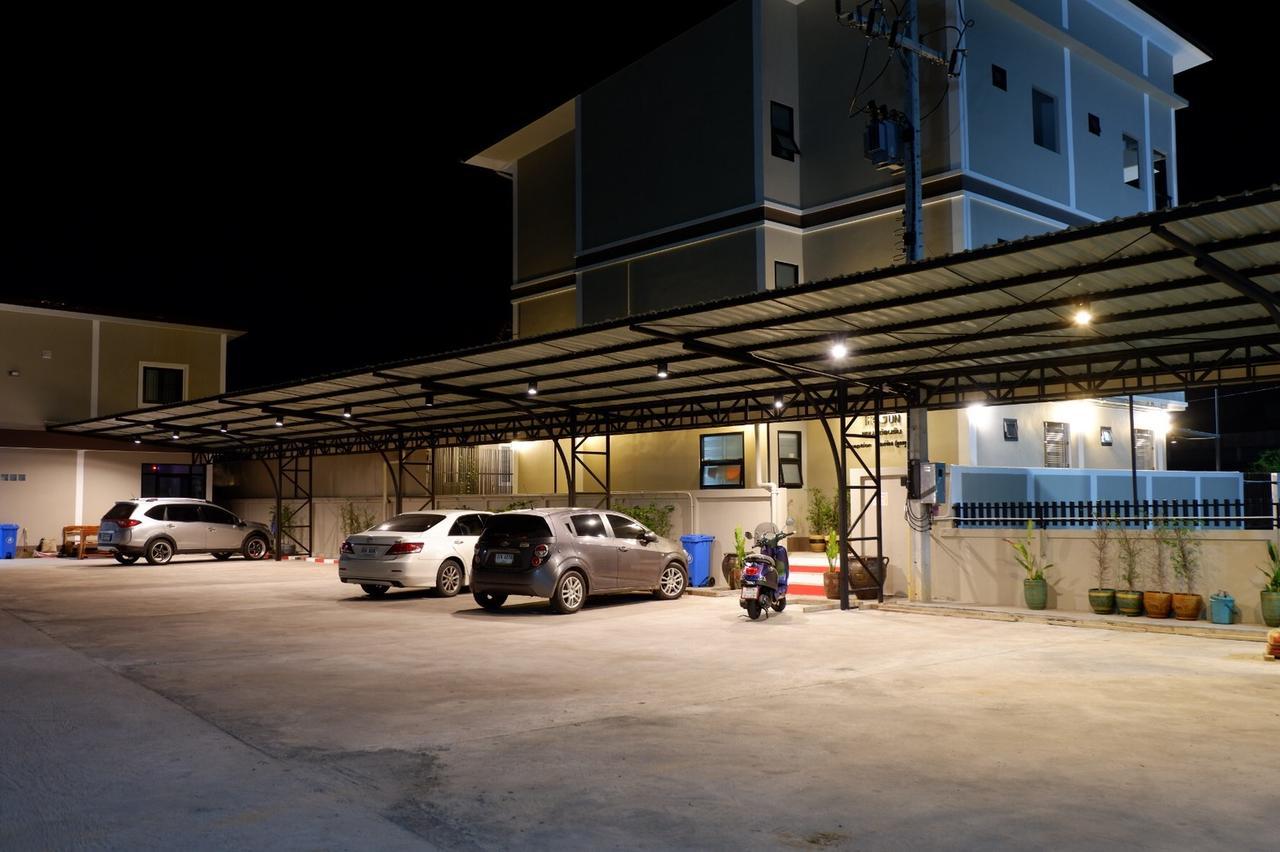 The Gun Hotel Surin Exterior photo